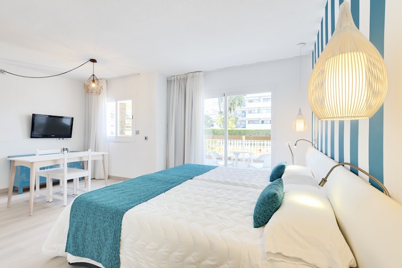 Alcudia Garden Aparthotel photo 2