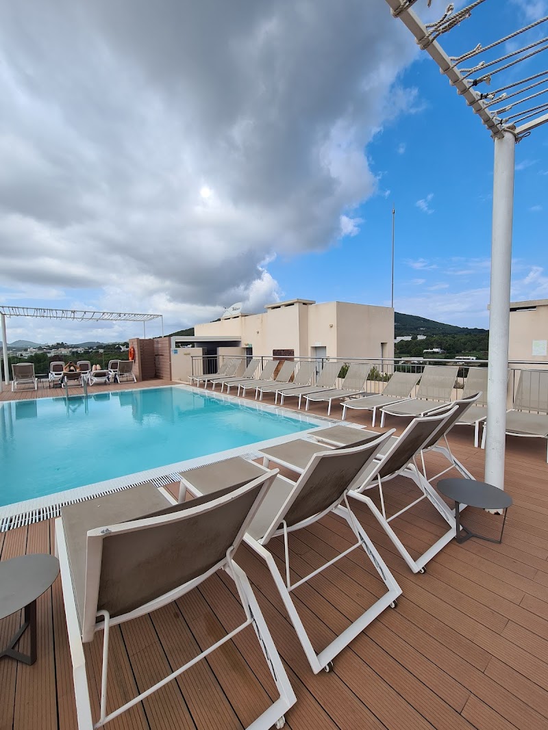 Apartamentos Casa Luis by Invisa photo 4