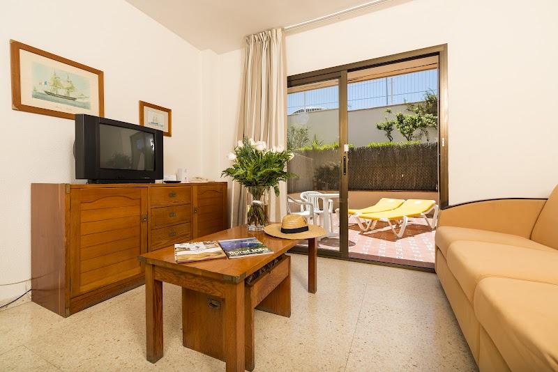 Apartamentos Guitart photo 6