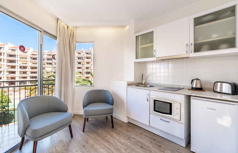 Apartamentos HG Tenerife Sur photo 4