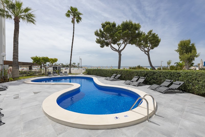 Apartamentos SandBeach photo 3