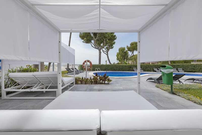 Apartamentos SandBeach photo 10