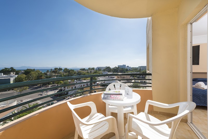 Aparthotel Alcudia Beach photo 6