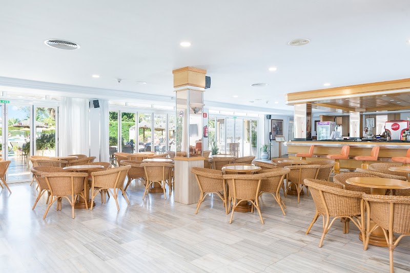 Aparthotel Alcudia Beach photo 8