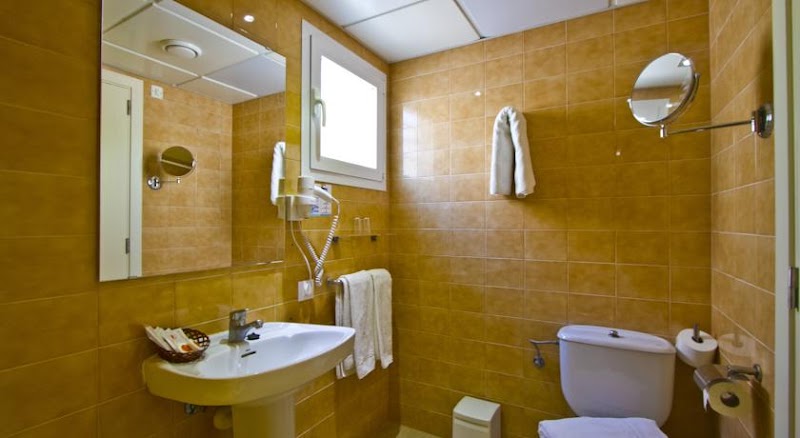 Aparthotel Flora photo 4
