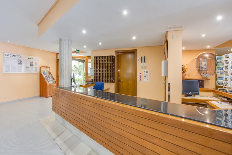Aparthotel Flora photo 8