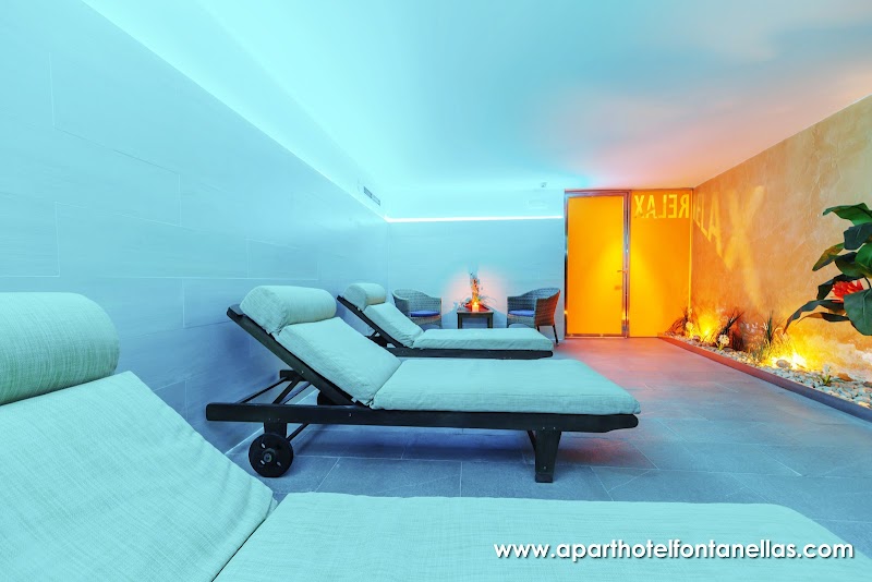 Aparthotel Fontanellas Playa photo 8