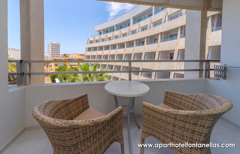 Aparthotel Fontanellas Playa photo 10