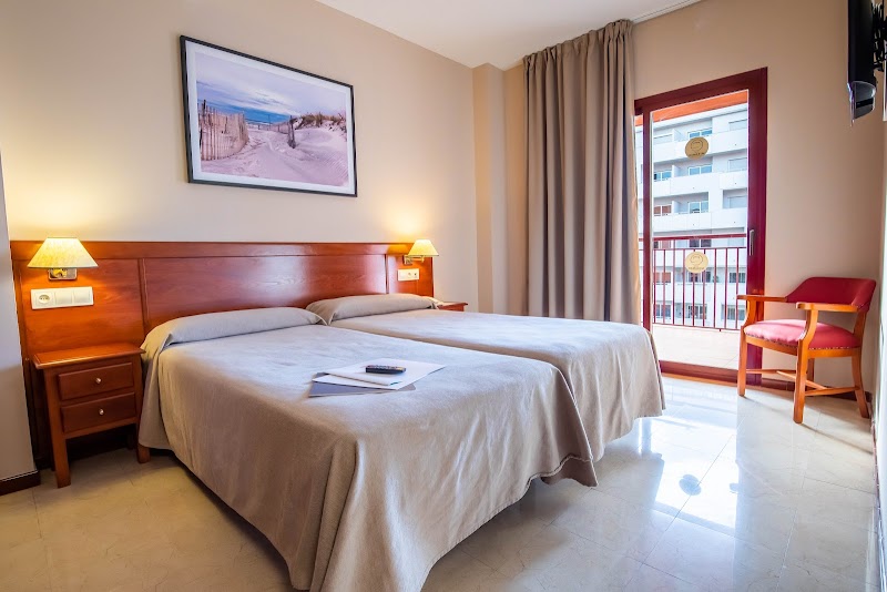 Aparthotel ILUNION Miramar photo 2