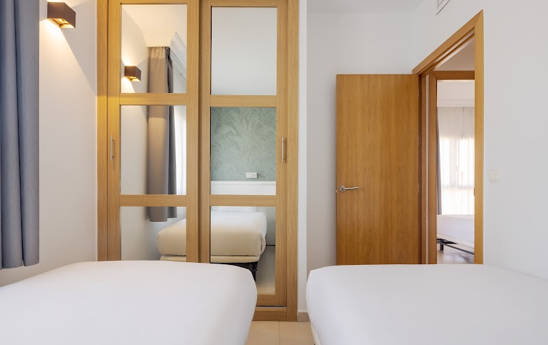Aparthotel ILUNION Sancti Petri photo 2
