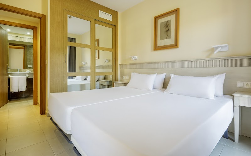 Aparthotel ILUNION Sancti Petri photo 7