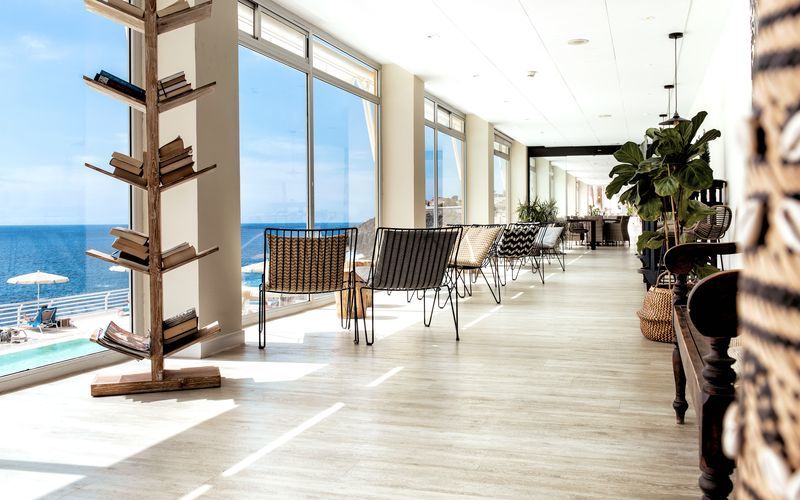 Atlantic Holiday Hotel
