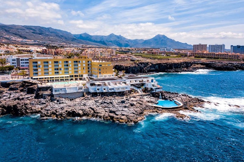 Atlantic Holiday Hotel photo 5