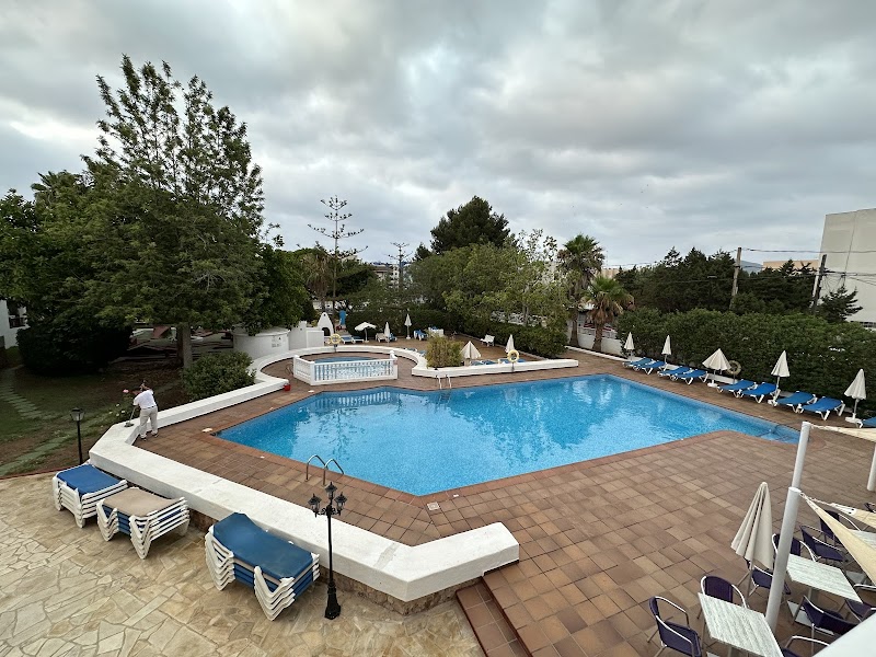 azuLine Apartamentos Can Sanso photo 3