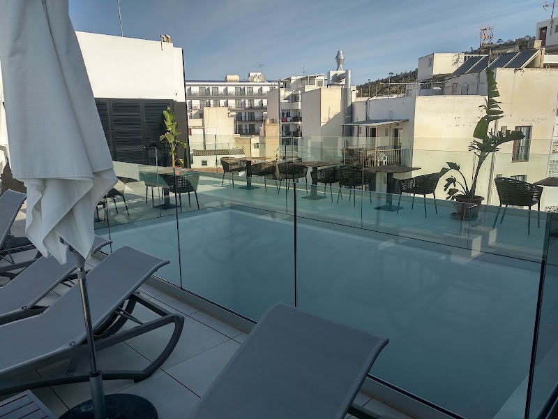 azuLine Hotel M
