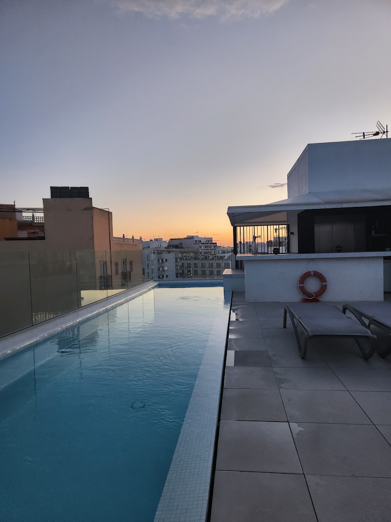 azuLine Hotel M photo 3