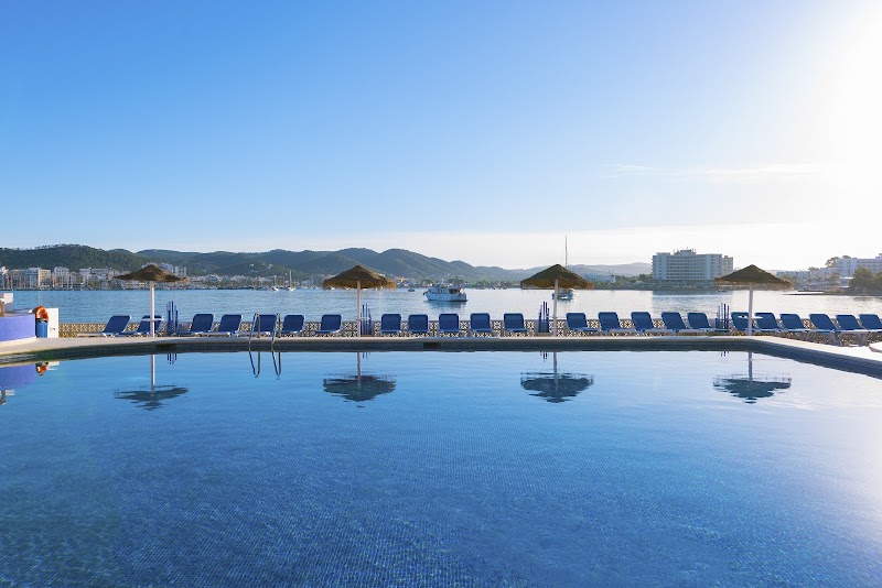 azuLine Hotel Mar Amantis photo 3