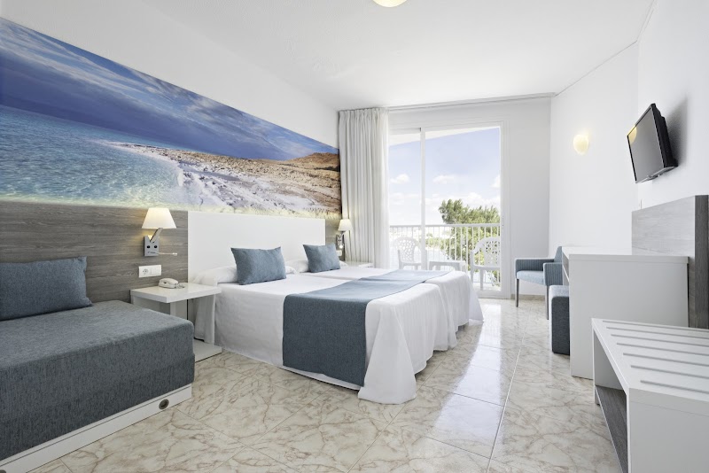 azuLine Hotel Mar Amantis photo 4