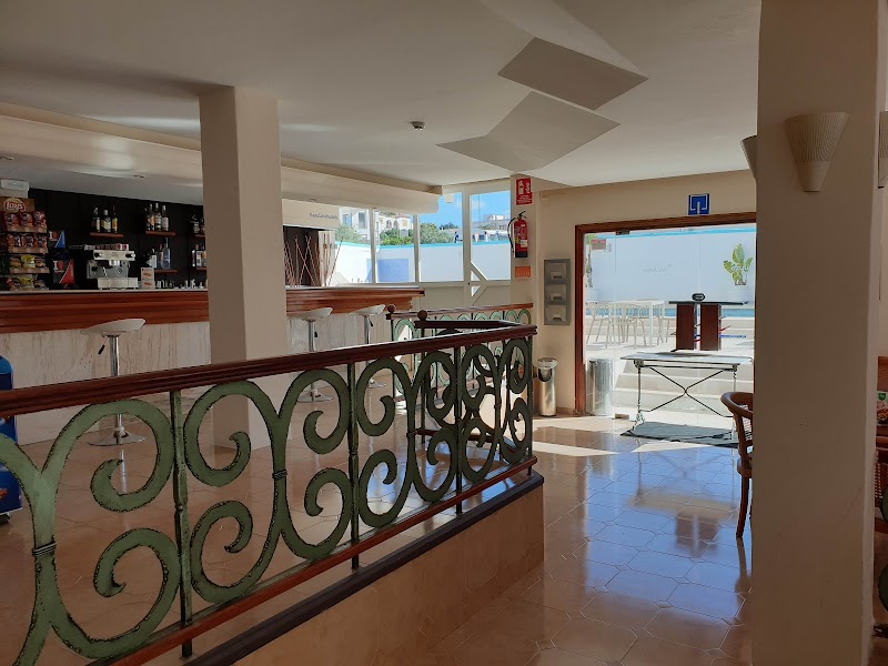 azuLine Hotel Mediterraneo photo 9