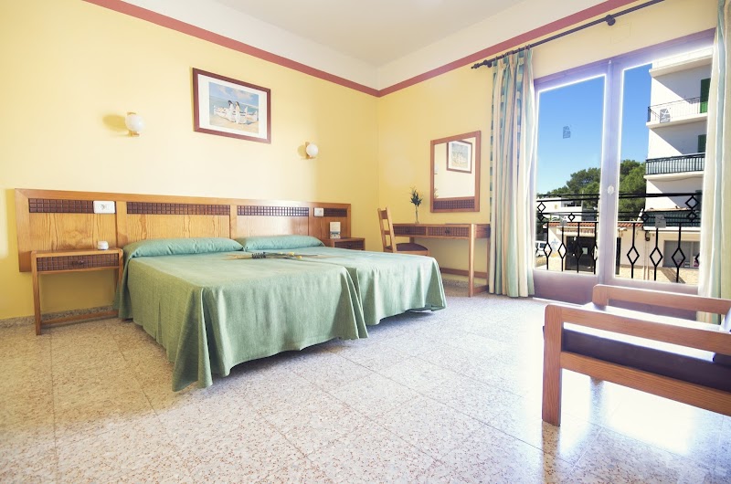 azuLine Hotel S'Anfora & Fleming photo 8