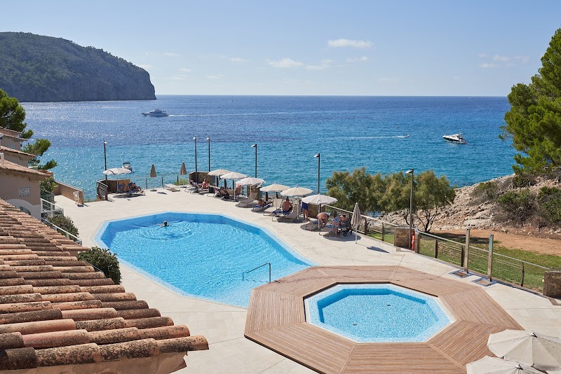 Bahia Suites Camp de Mar photo 5