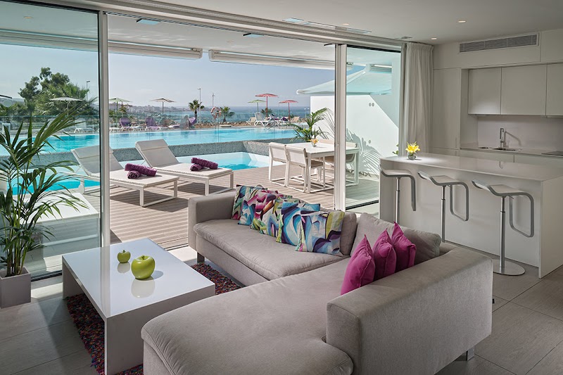 Baobab Suites photo 6