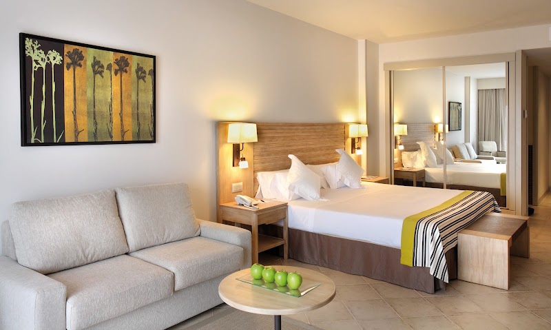 Barcelo Punta Umbria Beach Resort photo 2