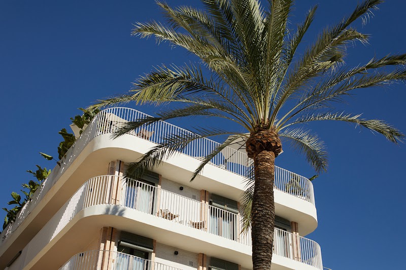 Belle Marivent Mediterranean Petit Hotel photo 8