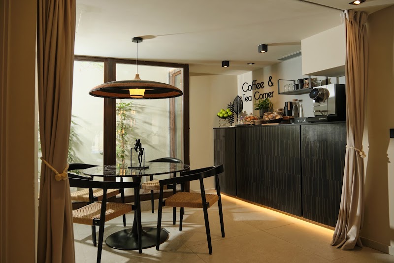 Belle Marivent Mediterranean Petit Hotel photo 10