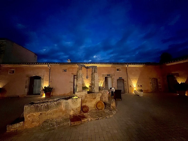 Bennoc Petit Hotel