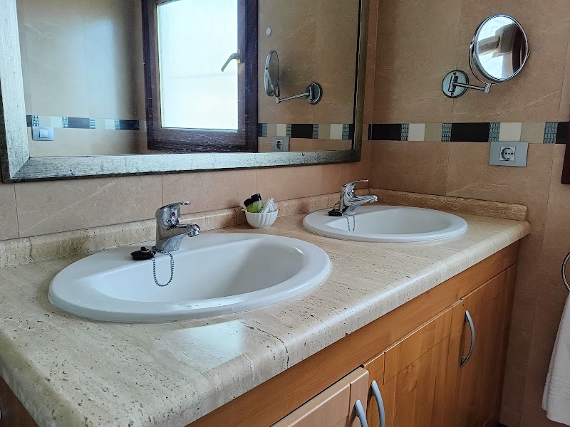 Beverly Hills Suites Excel photo 4