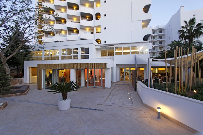 BG Hotel Pamplona photo 6