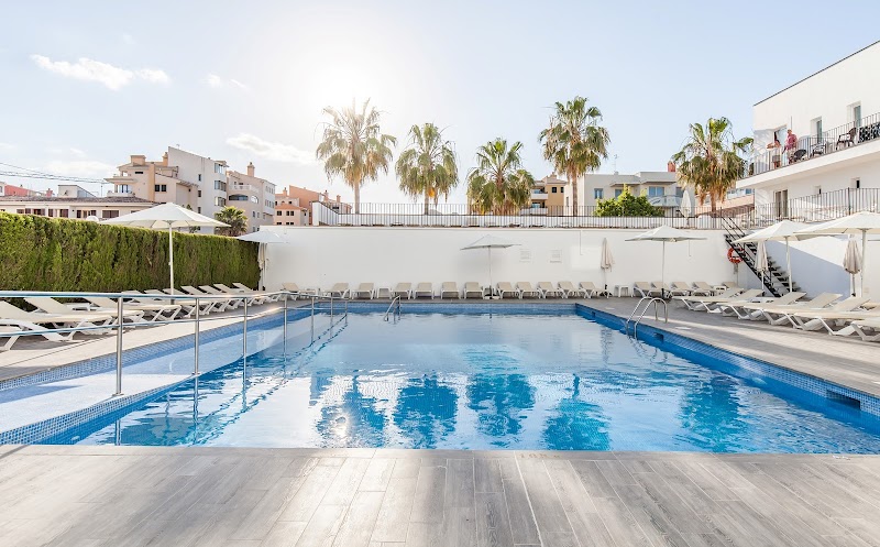 BLUESEA Cala Millor photo 3