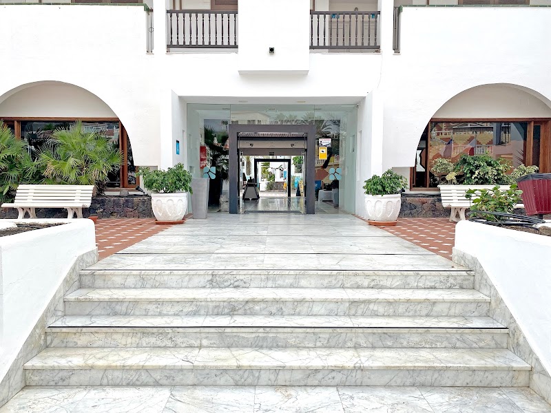 BLUESEA Callao Garden photo 10