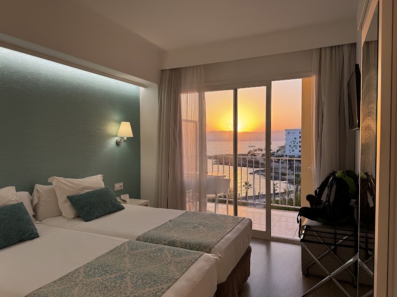 BQ Apolo Hotel photo 2
