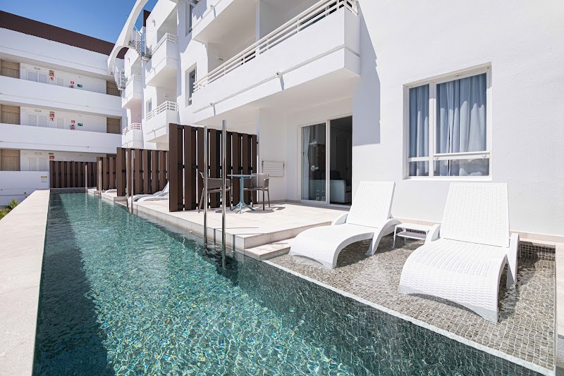 Cabot Siller Apartment