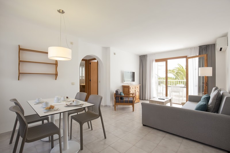 Cabot Sivella Apartments photo 9