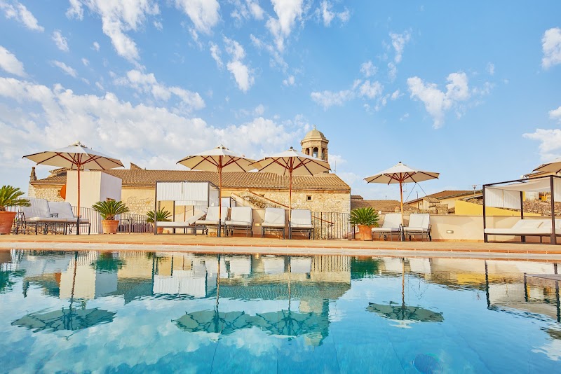 Cas Comte Suites & Spa