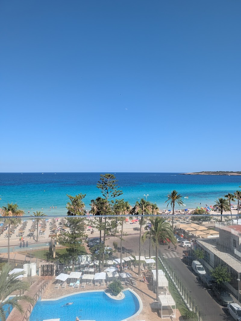 CM Playa del Moro photo 3