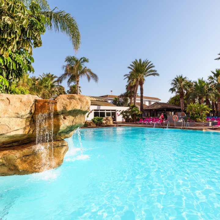 Diverhotel Roquetas photo 5