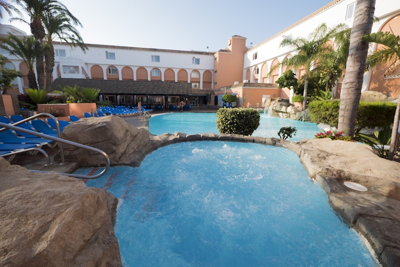 Diverhotel Roquetas photo 6