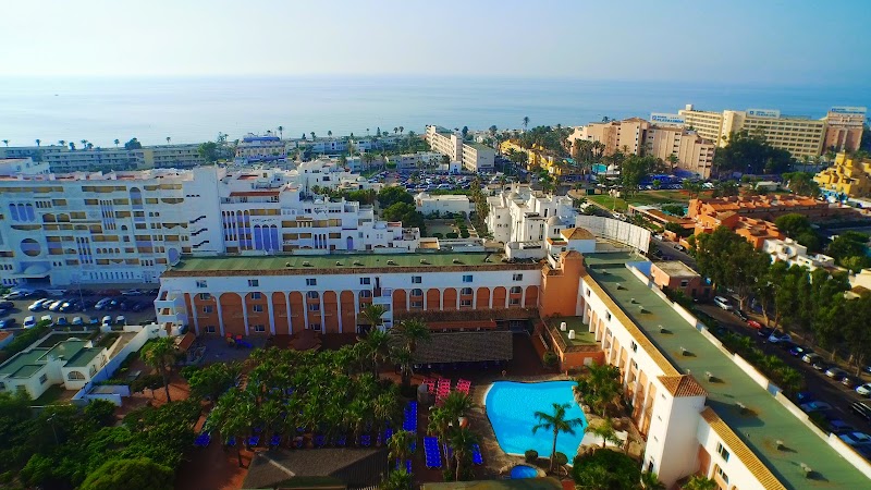 Diverhotel Roquetas photo 8