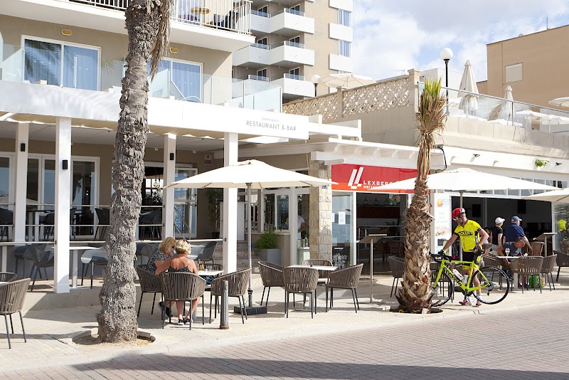 FERGUS Style Palma Beach