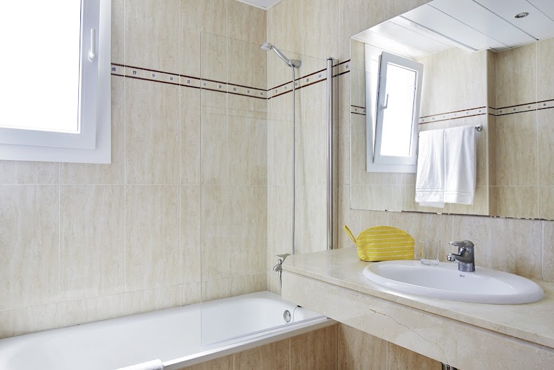 Globales Los Delfines photo 4
