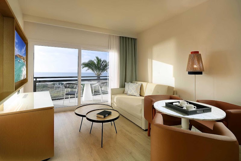 Grand Palladium Palace Ibiza Resort & Spa photo 7