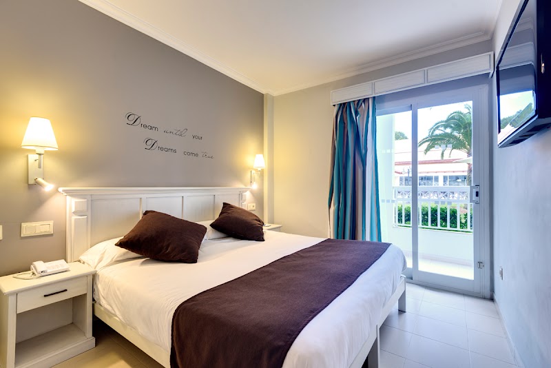 Green Garden Aparthotel photo 2