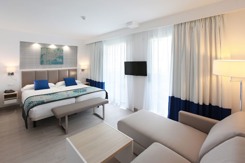 Grupotel Alcudia Pins photo 2