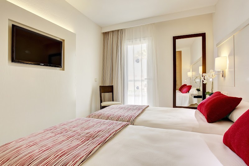 Grupotel Alcudia Suite photo 2