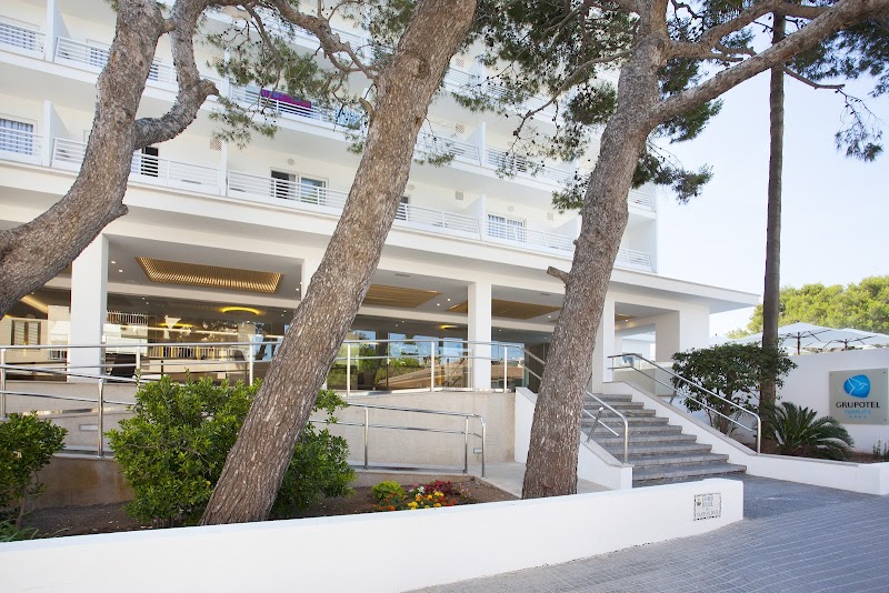 Grupotel Farrutx photo 8