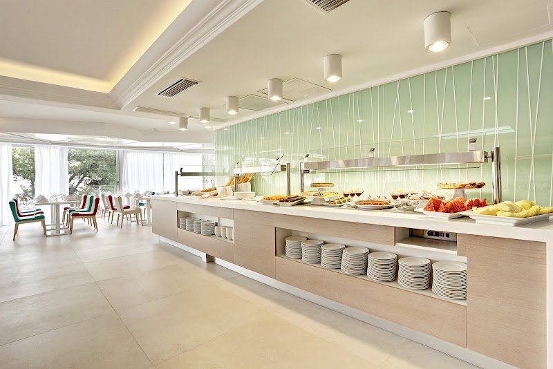 Grupotel Ibiza Beach Resort photo 9